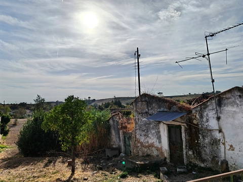 Moradia para Restaurar T2